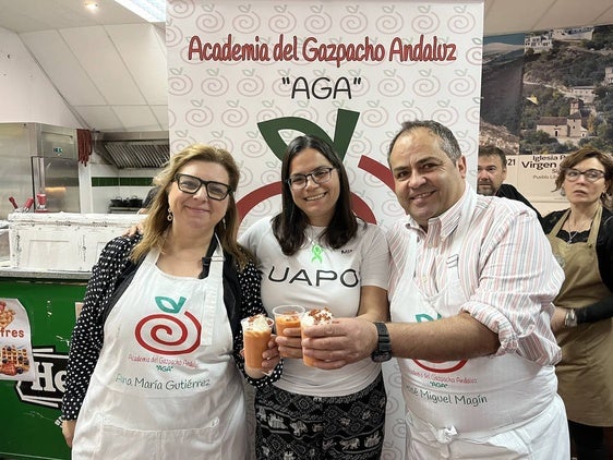 Un gazpacho muy solidario en Mecina Bombarón