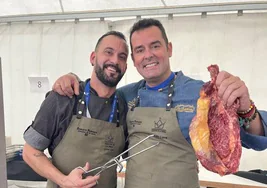 Carlos Aijón y Sergio Lara, de Asador de la Reina, en la final de Parrilla de San Sebastian Gastronomika.