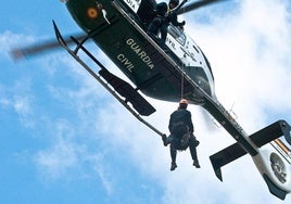 Un parapentista se estrella en el Cerro de los Majojos en Monachil