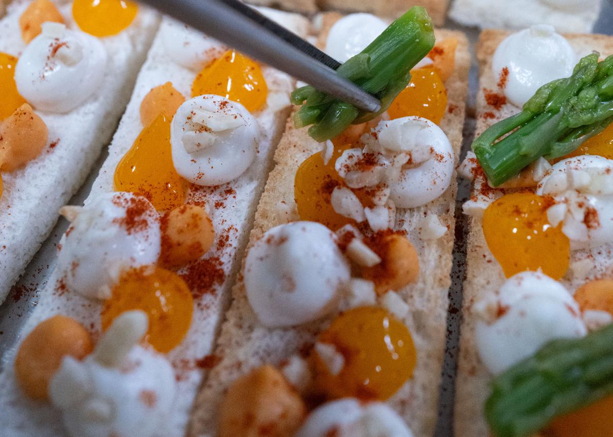 Imagen secundaria 1 - Comiendo con Lorca en Las Tinajas