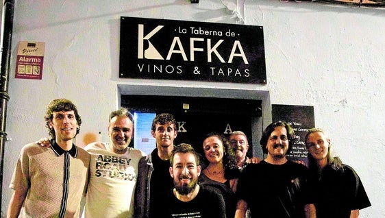 Las catas de La Taberna de Kafka maridan vino y cultura