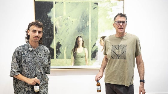 «Quiero que mi pintura se sienta viva: me gusta combinar materiales»