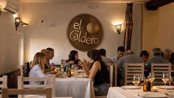 El Caldero, un viaje para los cinco sentidos en un escenario inigualable