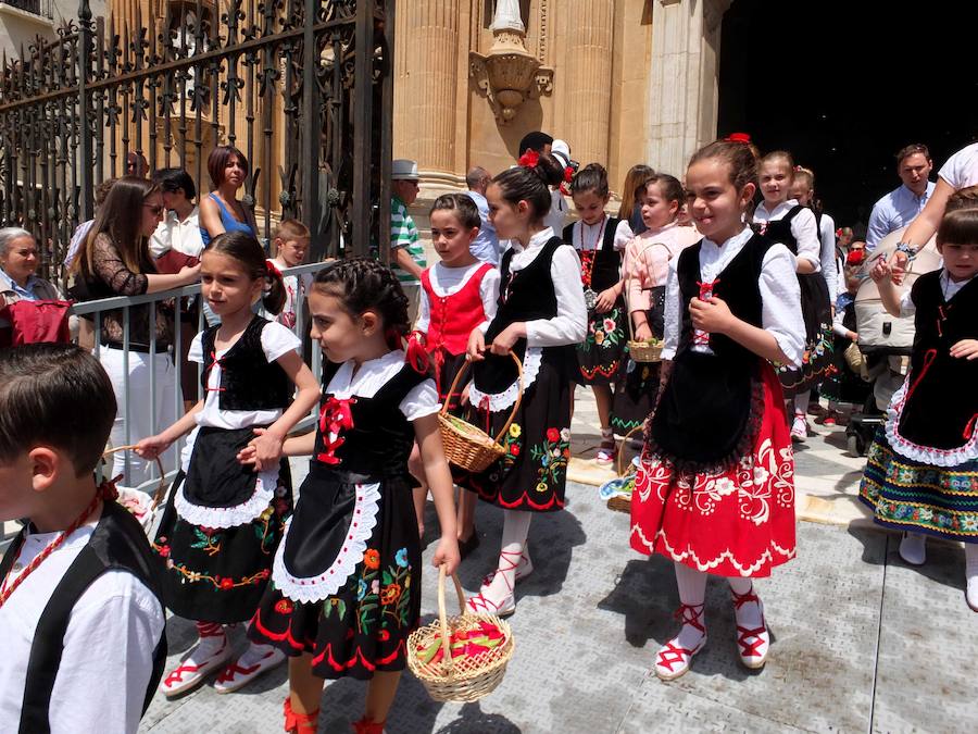 Guadix celebra la festividad de su patrón con la procesión de la imagen y reliquia del varón apostólico y primer obispo de la diócesis accitana. 