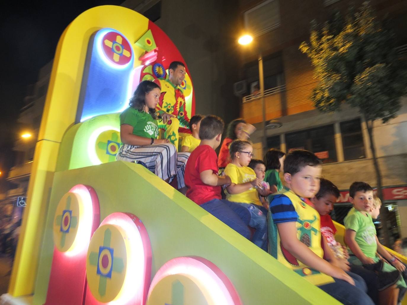 Cascamorras participó en el desfile. 