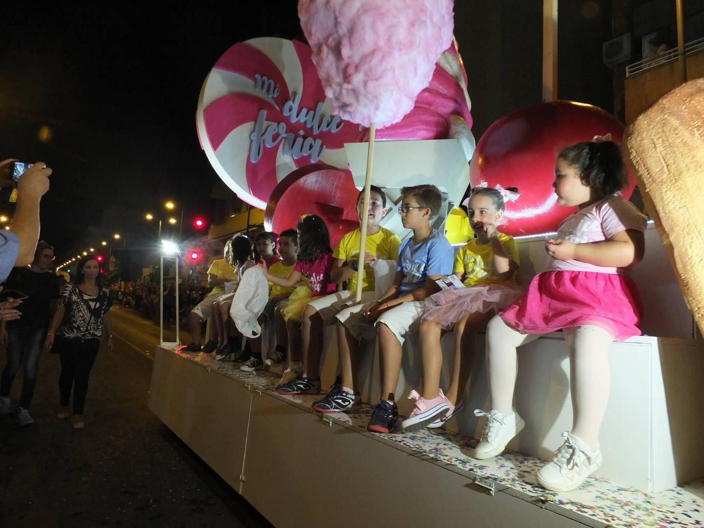 Cascamorras participó en el desfile. 