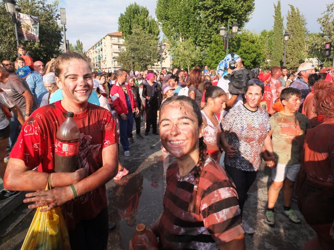 Fotos: Guadix brinda un multitudinario y festivo reproche al Cascamorras Antonio Vera