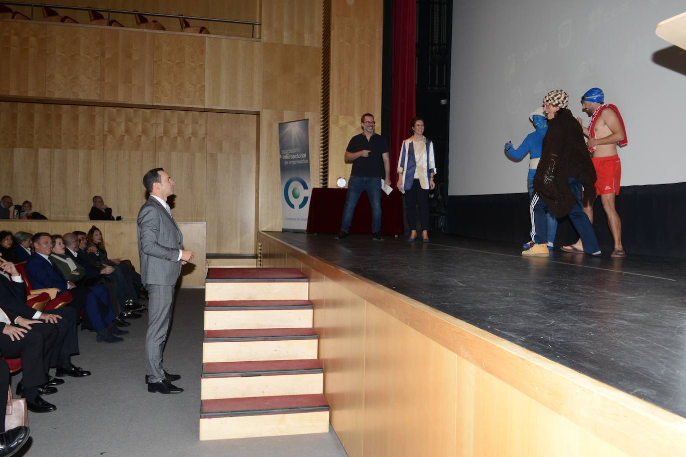 Entrega de los premios de la gala de la Asociación Intersectorial. 