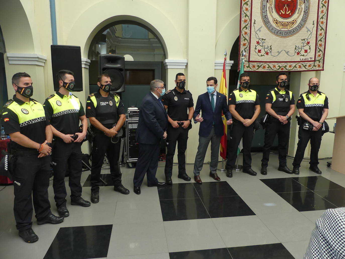 El presidente andaluz ha tendido visita este jueves a la localidad accitana