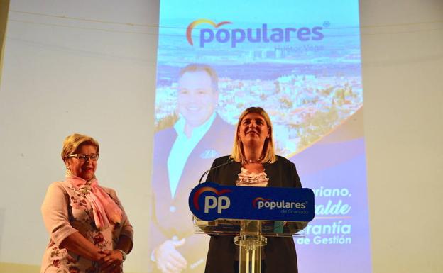 Intervención de Carmen López Nieto e Inmaculada Hernández.