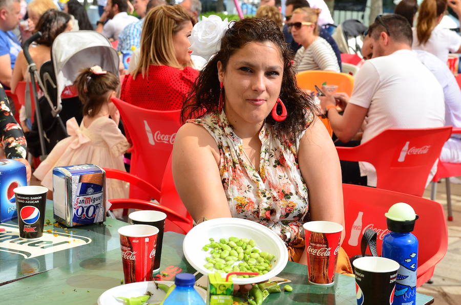 Ambiente del Día de la Cruz en el municipio el 3 de mayo de 2019