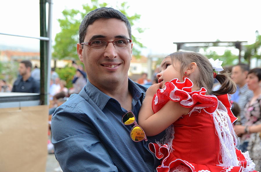 Ambiente del Día de la Cruz en el municipio el 3 de mayo de 2019