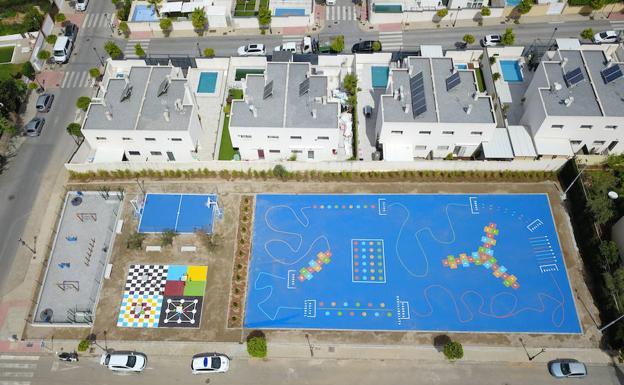 La nueva plaza de las Naciones de Huétor Vega será el epicentro recreativo del barrio de Los Rebites