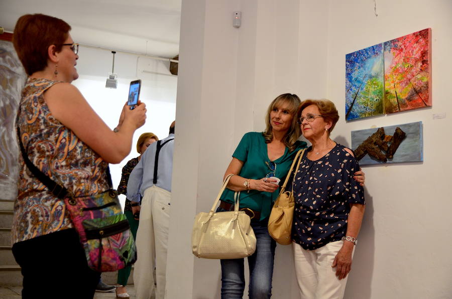 Exposición 2019 del Taller de Pintura de Huétor Vega, en la sala El Molino del Carmen de San Rafael