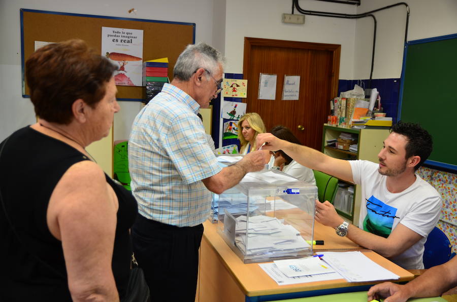 Fotos: Elecciones Municipales 2019 en Huétor Vega