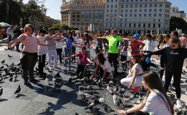 Barcelona, Tarragona y Sitges: así fue el viaje de fin de curso del Mariana Pineda de Huétor Vega