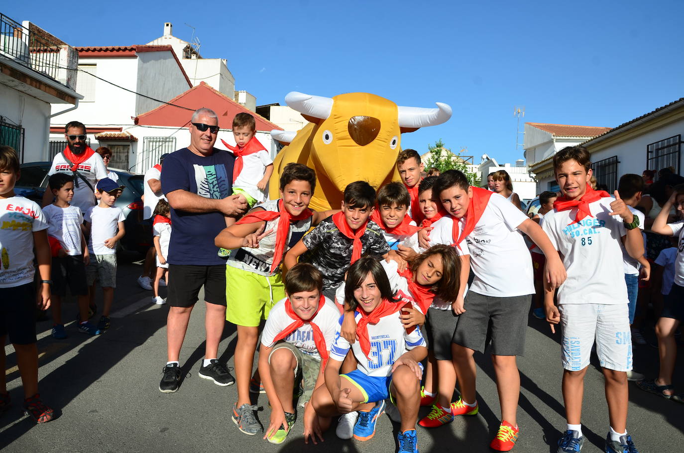 Los vecinos se volcaron en la gran novedad de las fiestas patronales de San Roque este año.