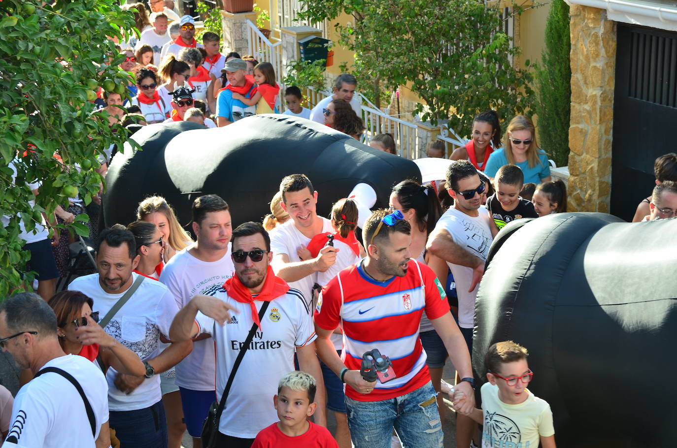 Los vecinos se volcaron en la gran novedad de las fiestas patronales de San Roque este año.