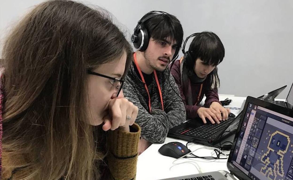 El reto del fin de semana en Huétor: crear un videojuego en 48 horas