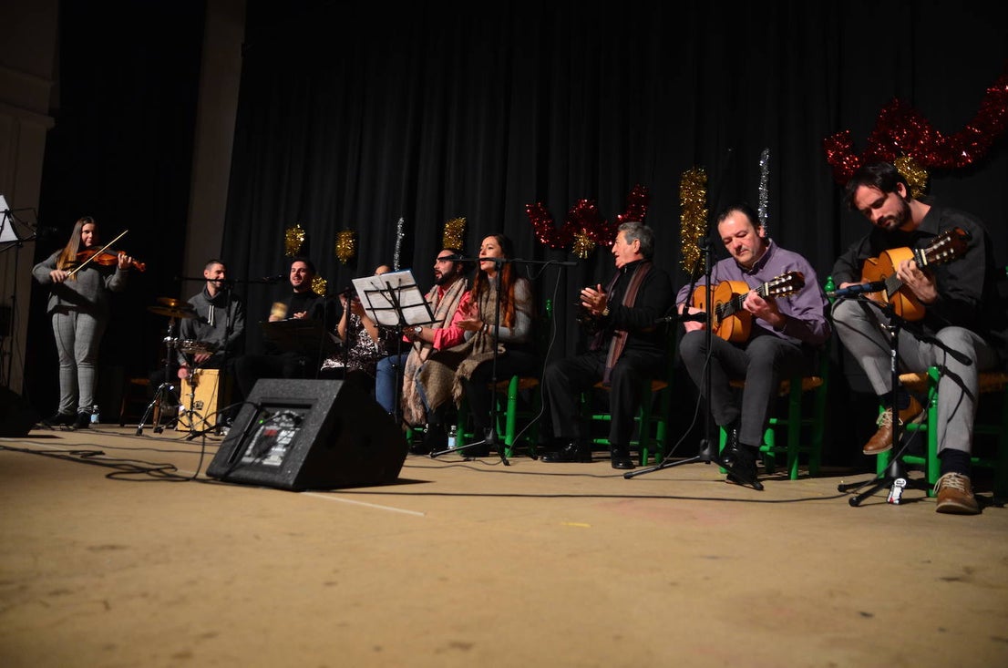 Fotos: Zambombá flamenca en Huétor Vega