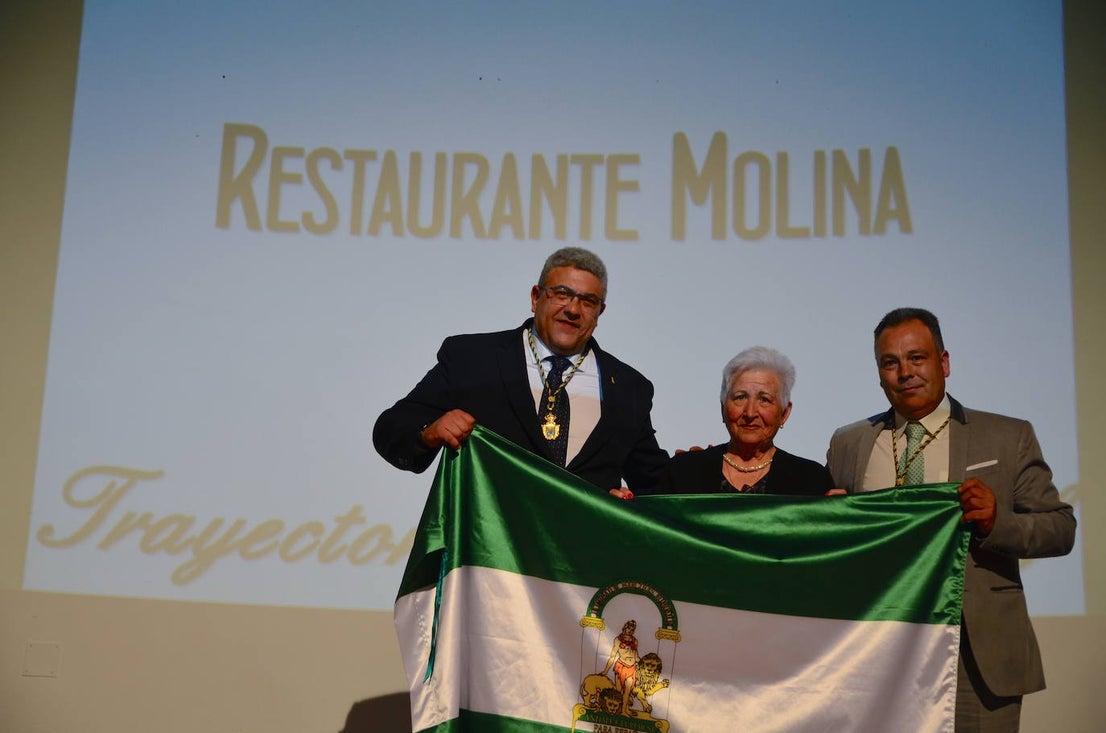 Fotos: Así celebra Huétor Vega el Día de Andalucía