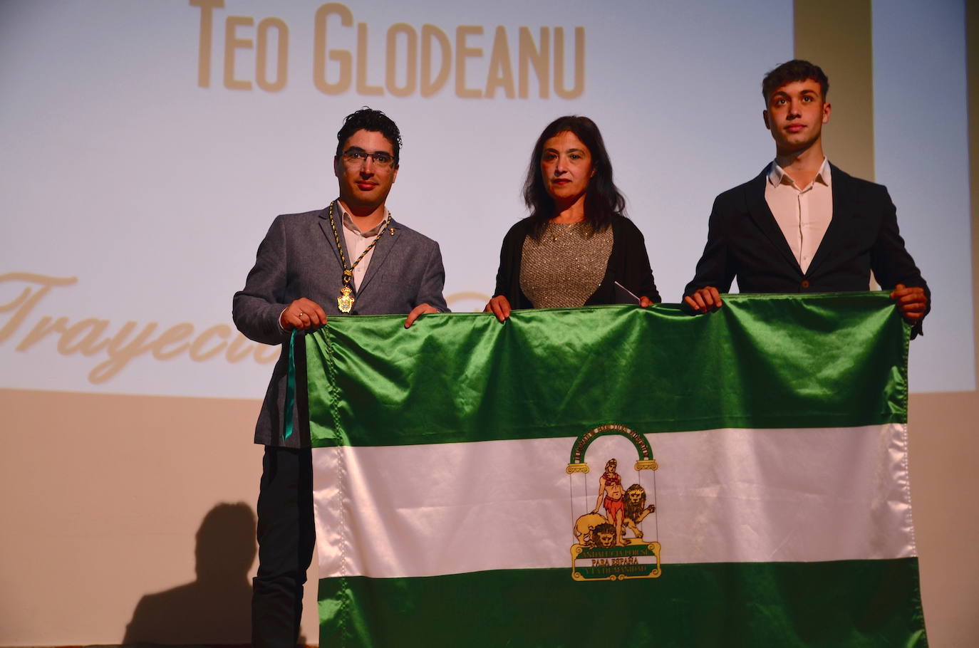 Fotos: Así celebra Huétor Vega el Día de Andalucía