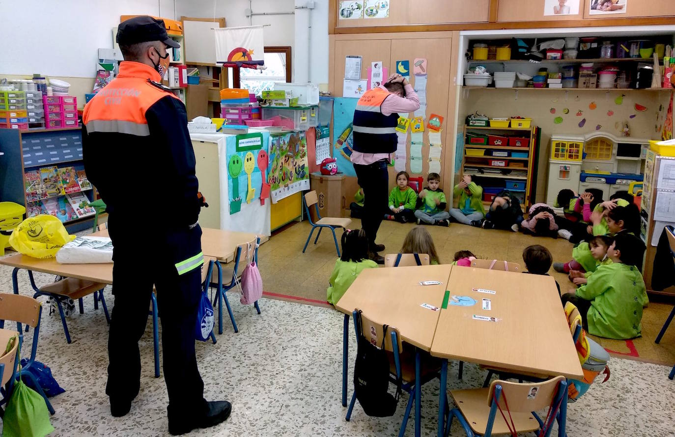 Lecciones antisísmicas, en el colegio Mariana Pineda de Huétor Vega
