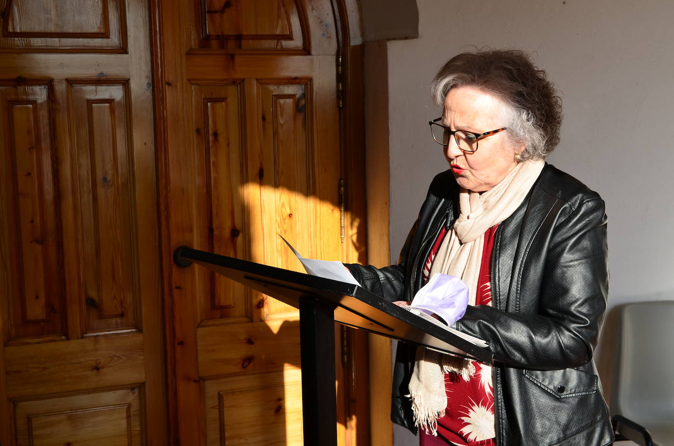 Lectura poética de la asociación de mujeres Vesci en Huerta Cercada.