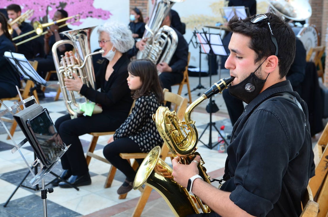 Concierto de la Banda de Música de Huétor Vega en Jueves Santo.