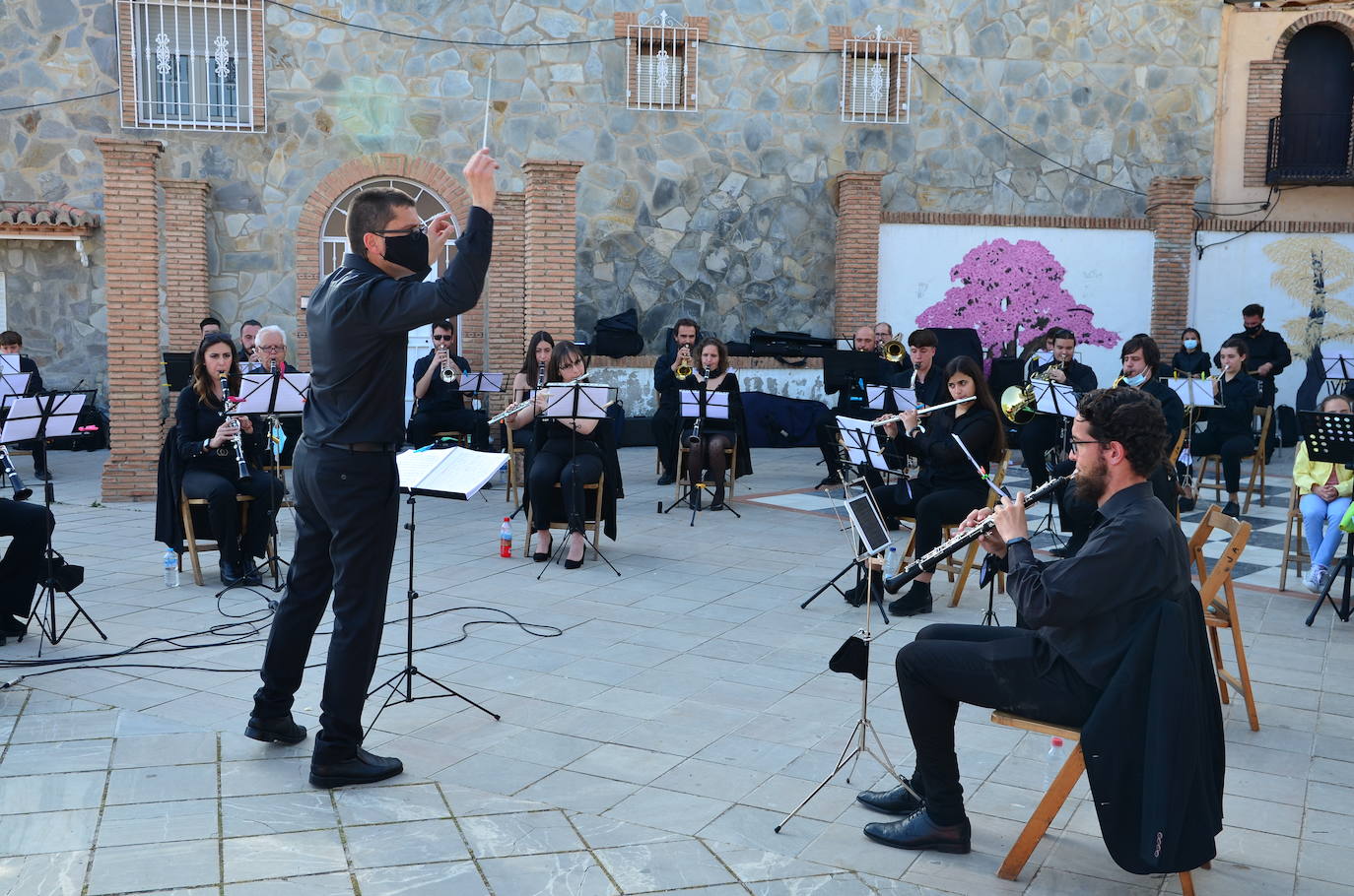 Concierto de la Banda de Música de Huétor Vega en Jueves Santo.