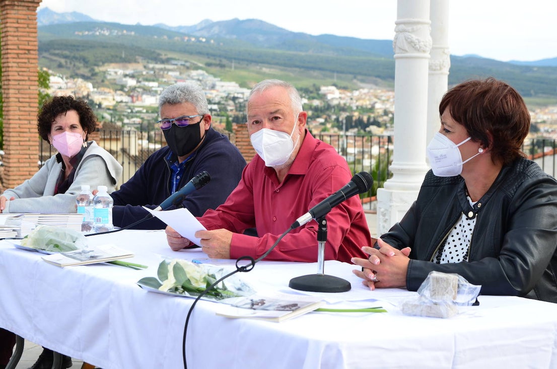 Presentación del libro ‘Moriscos expulsados de Huétor Vega y otros lugares’.