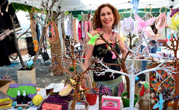 Imagen principal - Fanny Martínez; Manuel y Sergio; y María José Arquelladas.