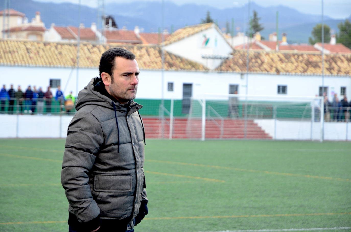Manuel Moreno 'Rizos' vuelve al banquillo del CD Huétor Vega