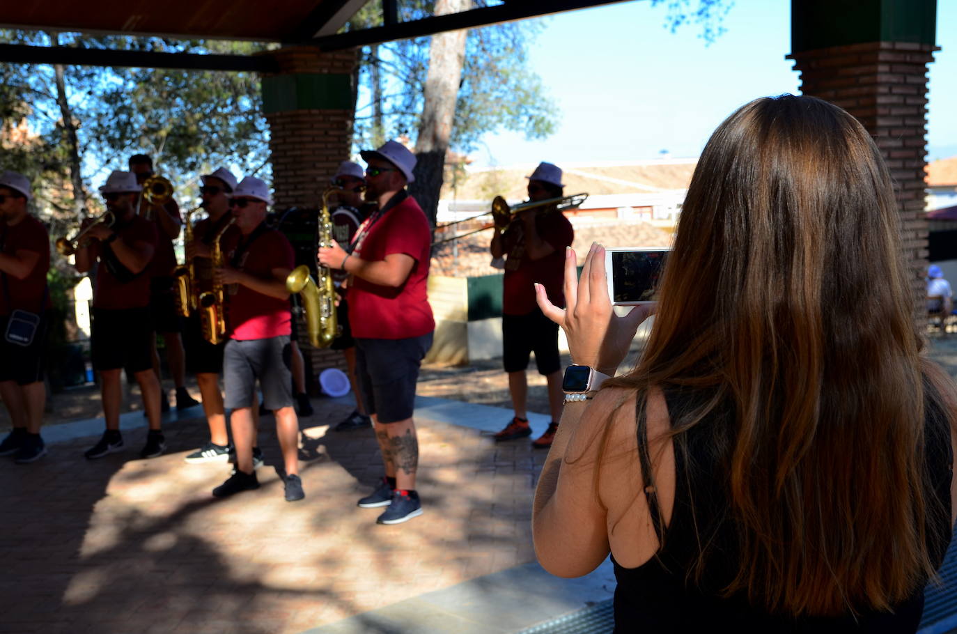 Fotos: Churros, chocolate y charanga en Huétor Vega