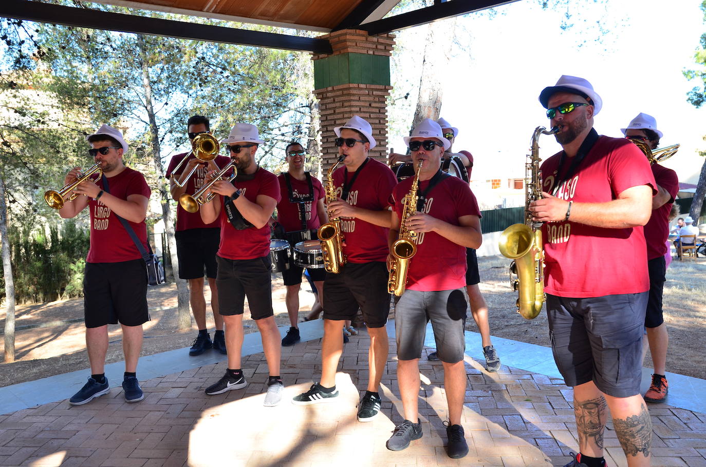 Fotos: Churros, chocolate y charanga en Huétor Vega