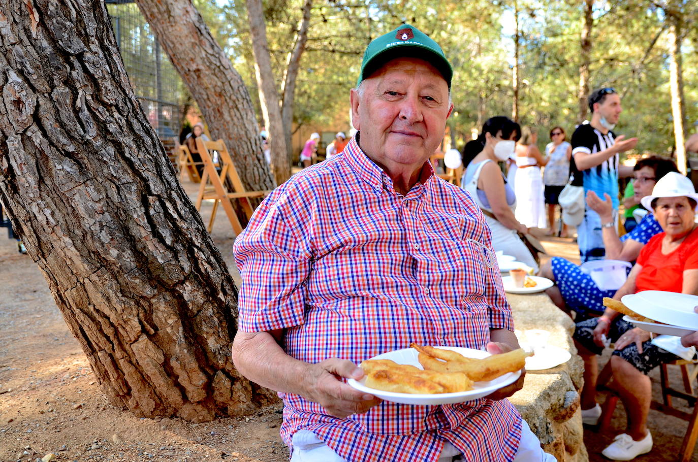 Fotos: Churros, chocolate y charanga en Huétor Vega
