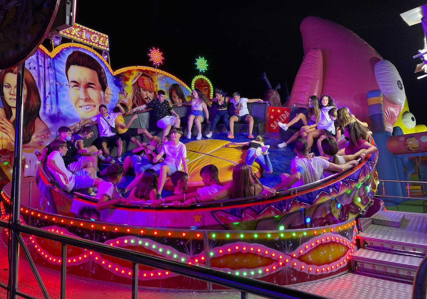 Ambiente en el Ferial de Huétor Vega.