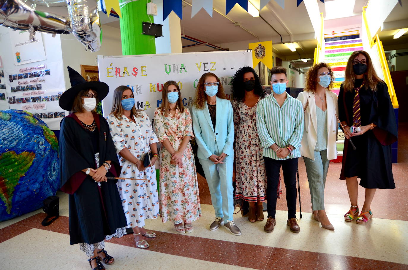 Fotos: La delegada de Educación asiste a la vuelta al 'cole' en Huétor Vega