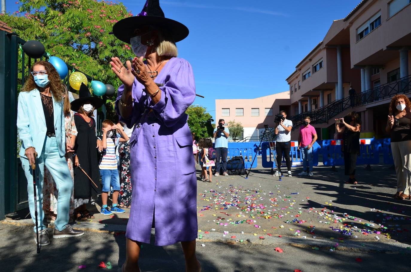Fotos: La delegada de Educación asiste a la vuelta al 'cole' en Huétor Vega