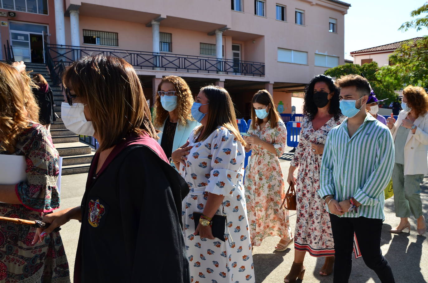 Fotos: La delegada de Educación asiste a la vuelta al 'cole' en Huétor Vega