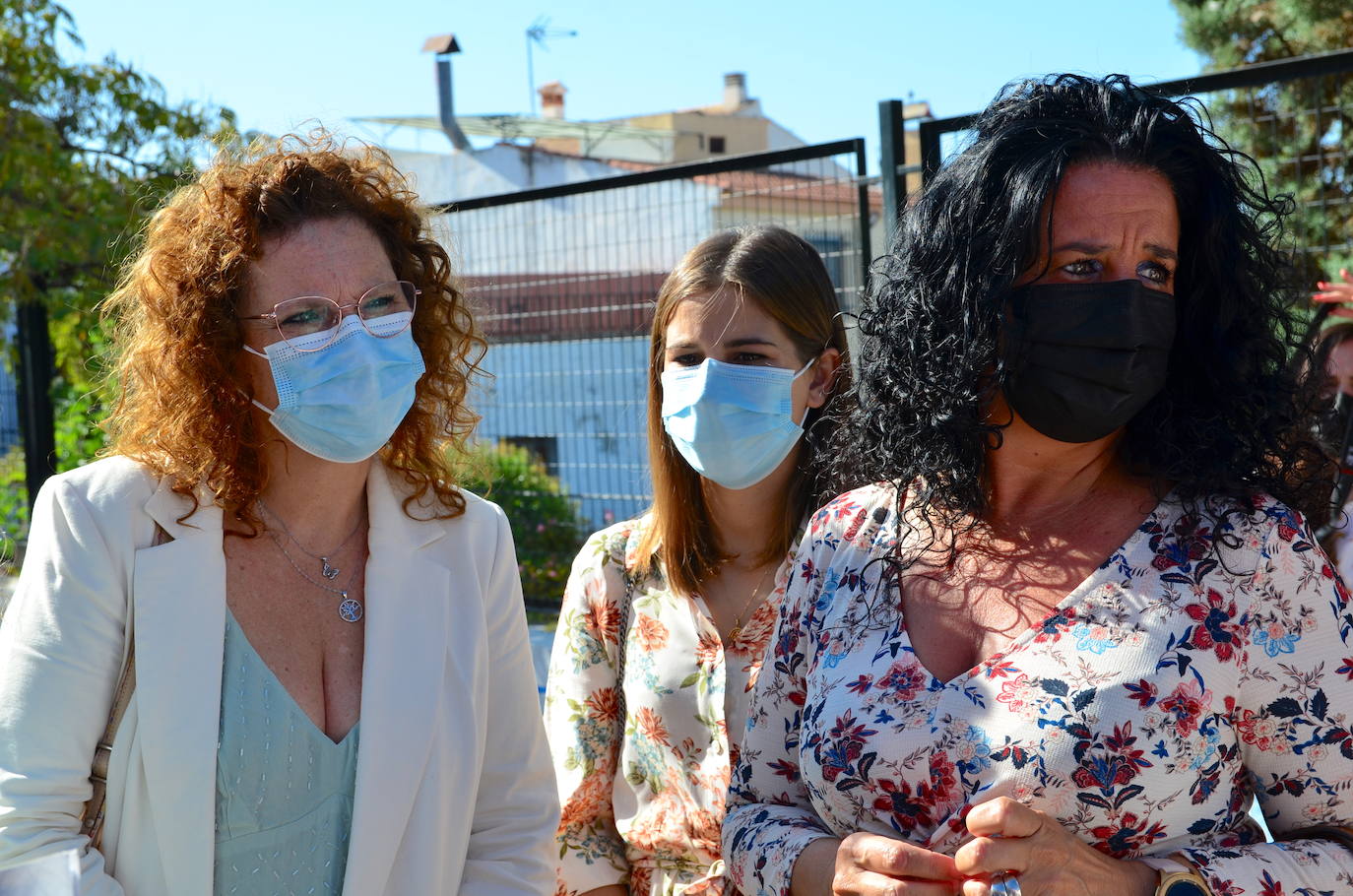 Fotos: La delegada de Educación asiste a la vuelta al 'cole' en Huétor Vega