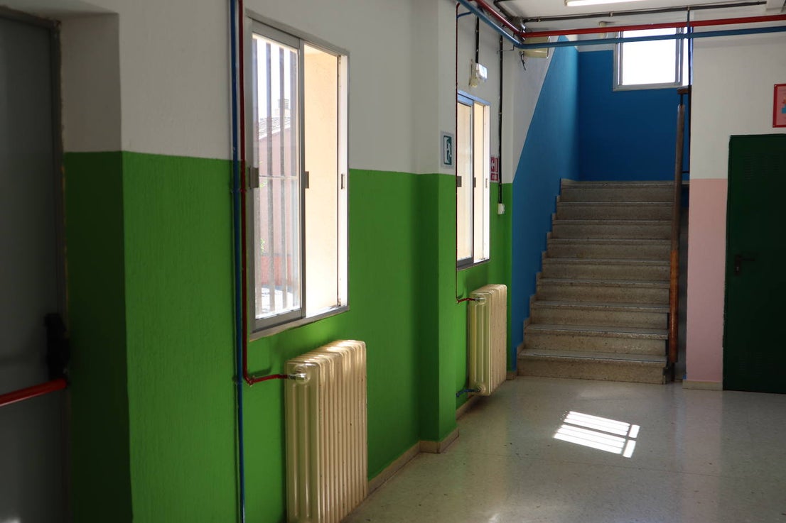 Fotos: Puesta a punto de los colegios de Huétor Vega