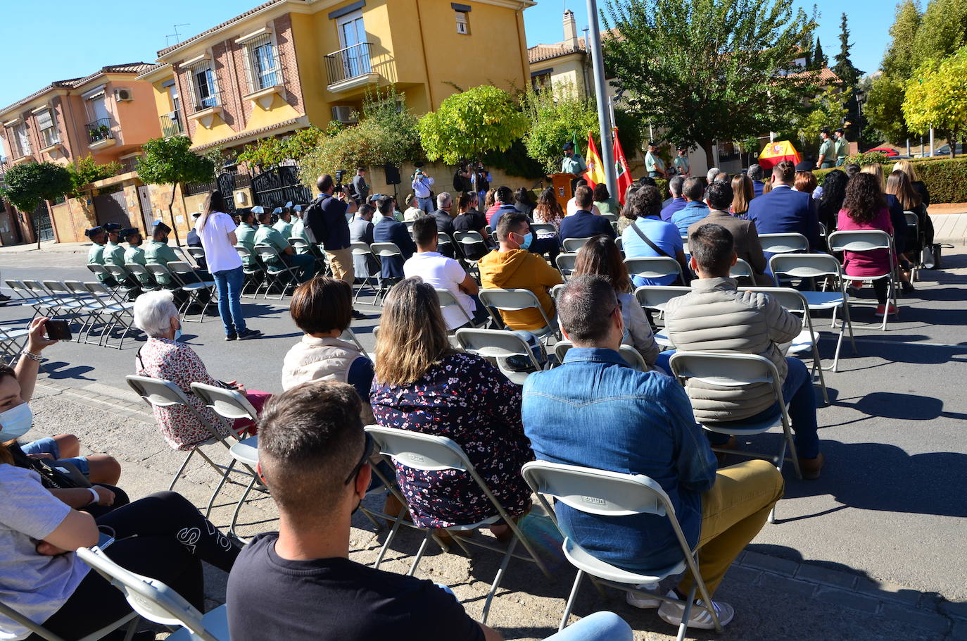 Fotos: Inauguración del monolito y la plaza en memoria del agente Arcos en Huétor Vega