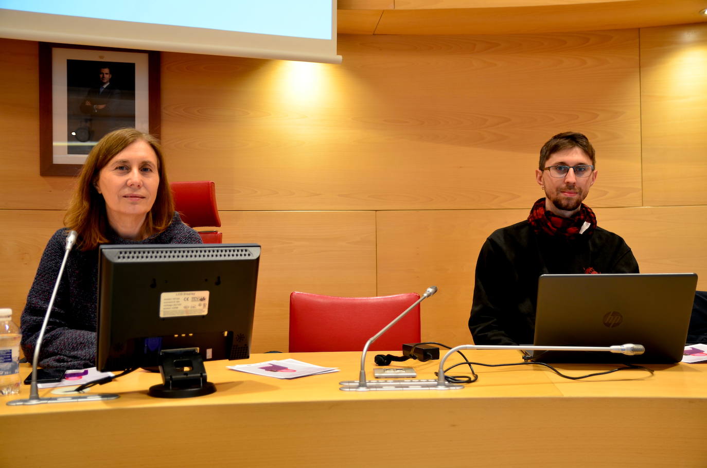 Fotos: Jornada sobre ciberviolencia de género, en Huétor Vega