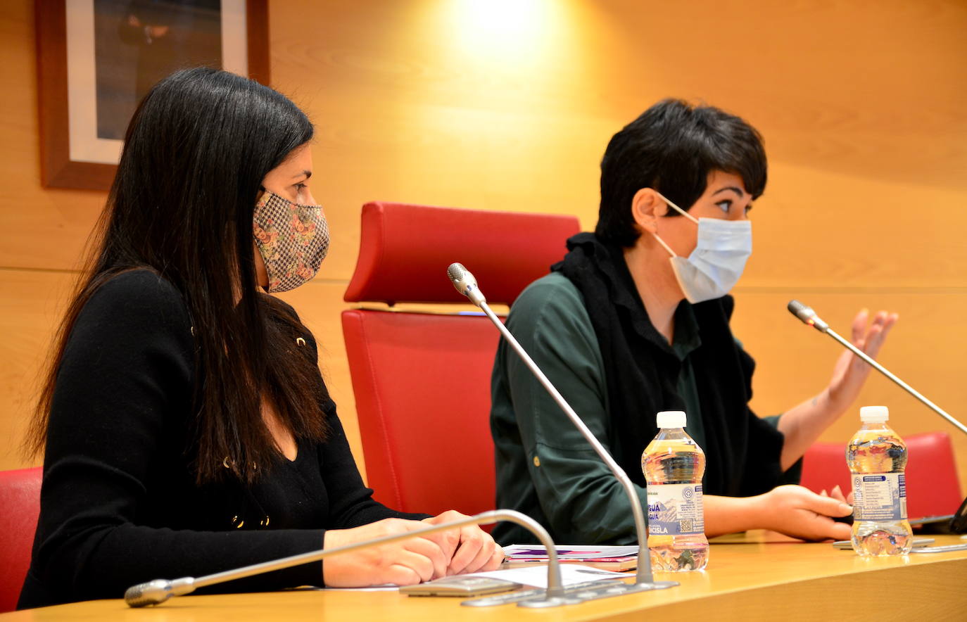 Fotos: Jornada sobre ciberviolencia de género, en Huétor Vega