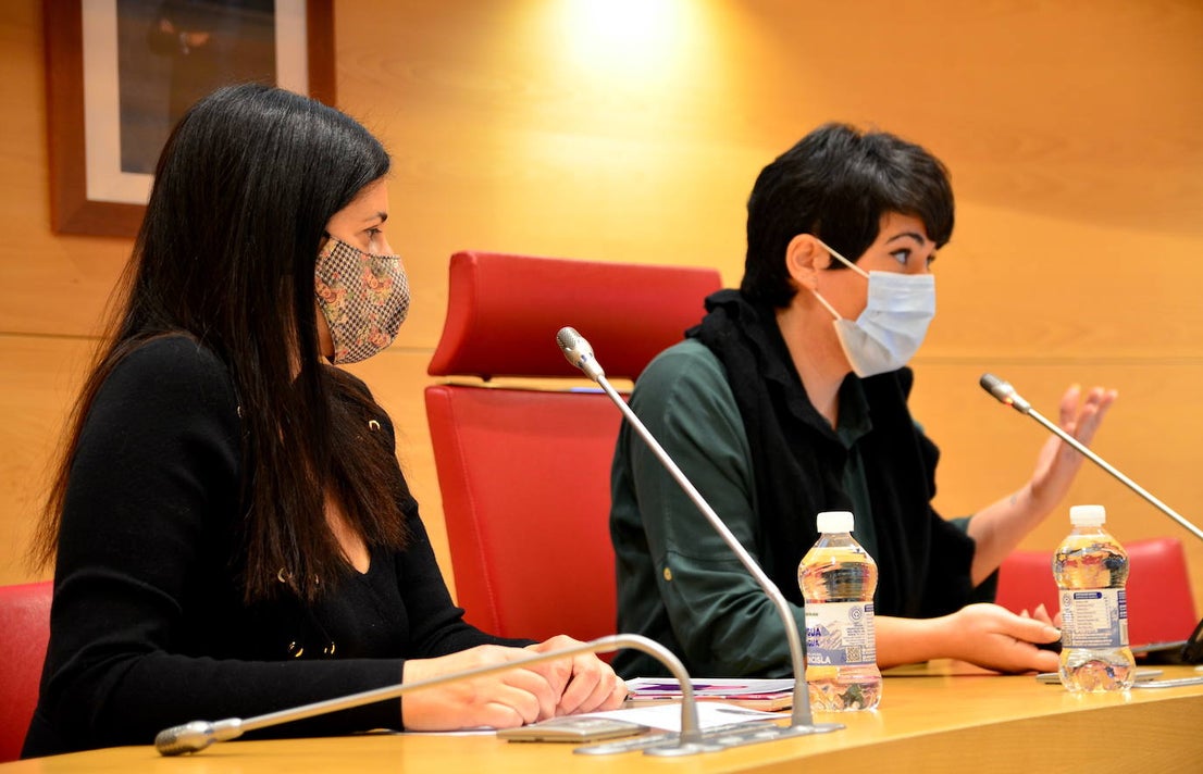 Fotos: Jornada sobre ciberviolencia de género, en Huétor Vega