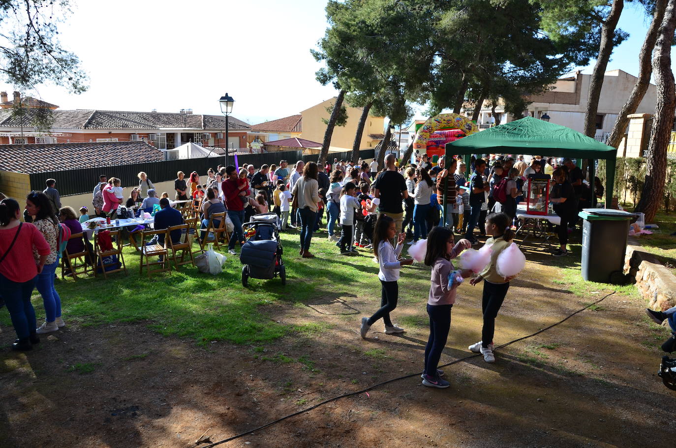Fotos: 'Roar el güevo': la merienda más divertida de Huétor Vega