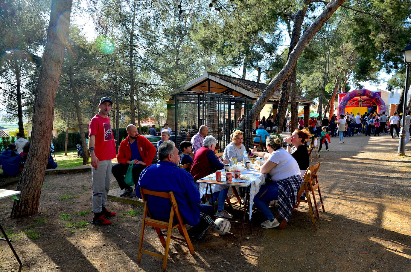 Fotos: 'Roar el güevo': la merienda más divertida de Huétor Vega