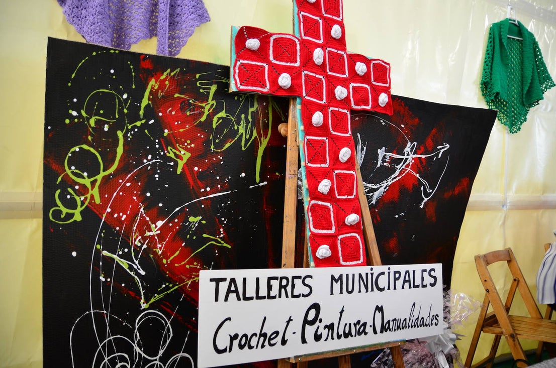 Cruz de mayo de los talleres municipales.