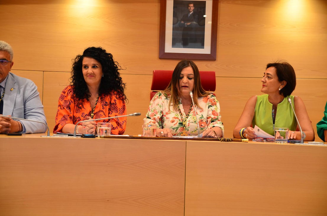 Elección y toma de posesión de Elena Duque como alcaldesa de Huétor Vega.
